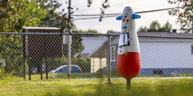 Créations inattendues – Bobo le Clown, Reflet de la Violence